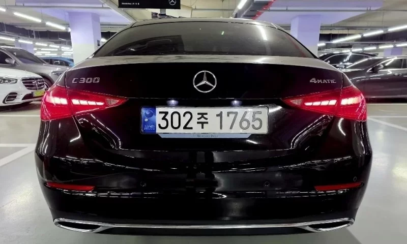 Mercedes-Benz C-Class