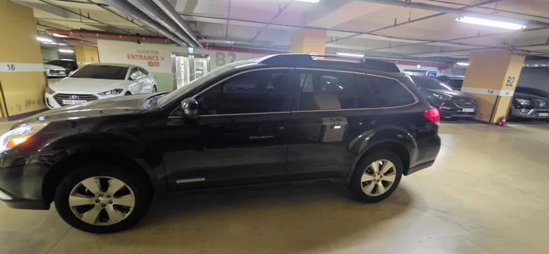 Subaru OUTBACK