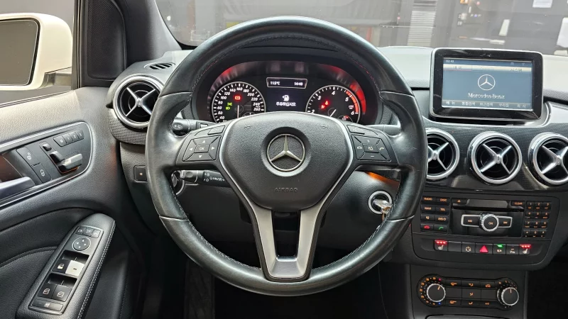 Mercedes-Benz B-Class