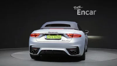 Maserati Gran Cabrio