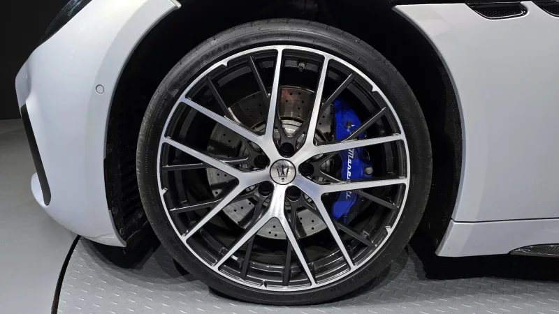 Maserati GranCabrio