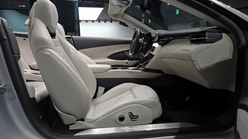 Maserati GranCabrio