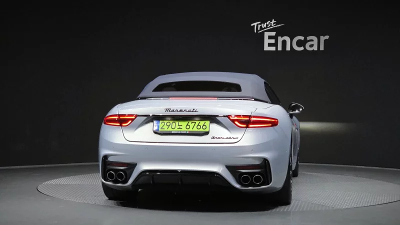 Maserati GranCabrio