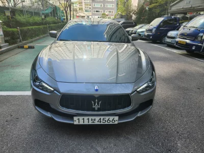 Maserati GHIBLI