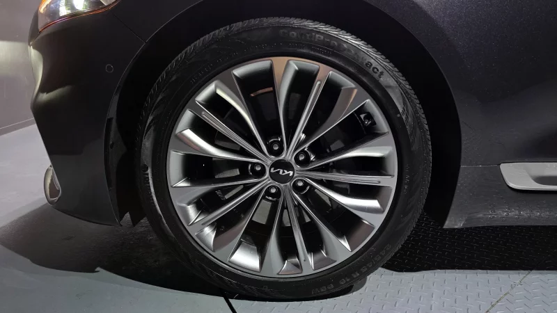 Kia K9