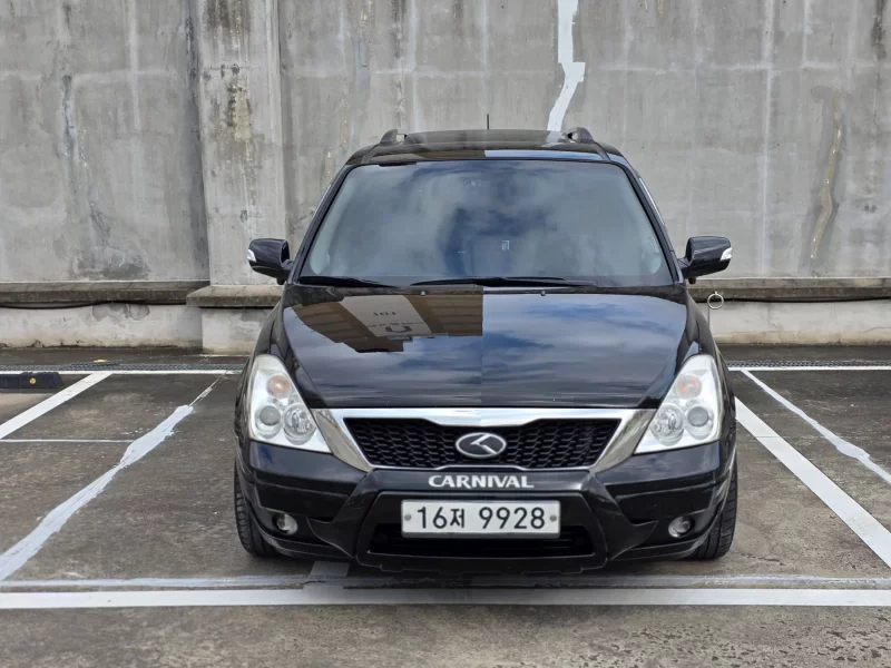 Kia Carnival