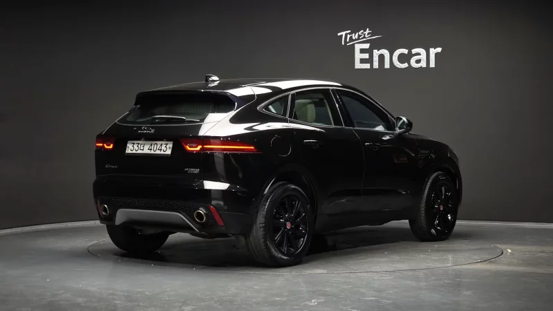 Jaguar E-PACE