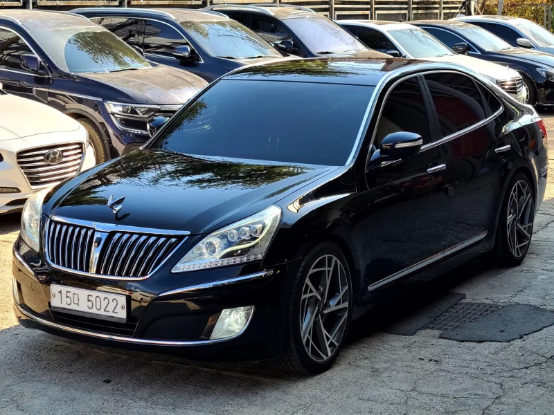 Hyundai Equus