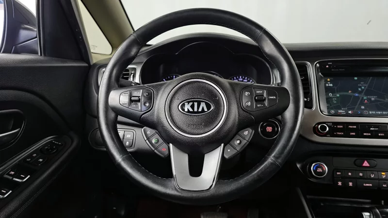 Kia Carens