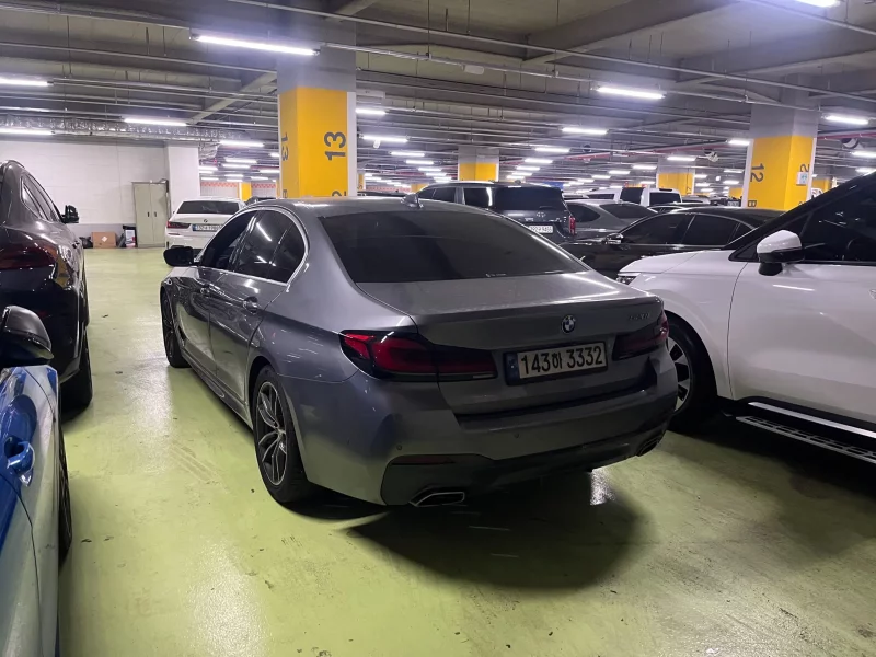 BMW 5-Series