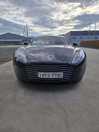 Aston Martin Rapide