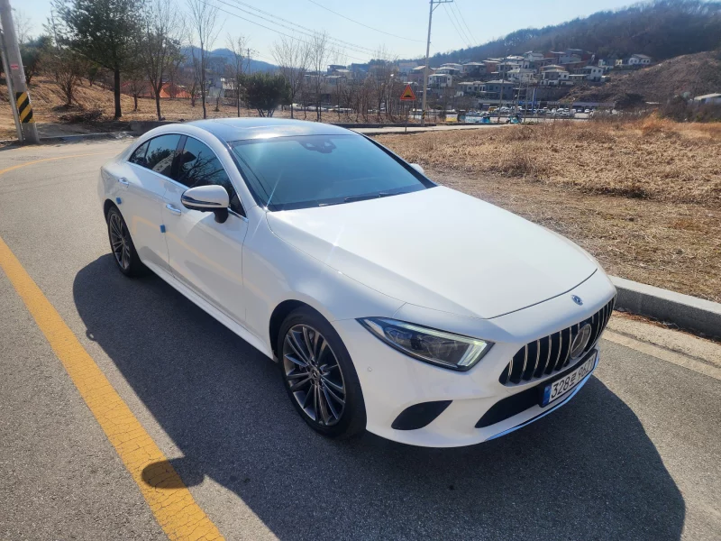 Mercedes-Benz CLS-Class