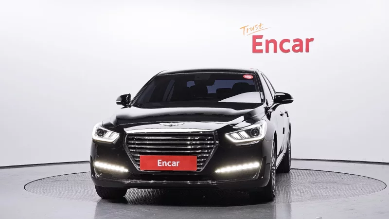 Genesis EQ900
