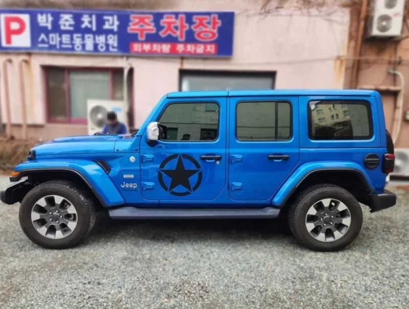 Jeep WRANGLER