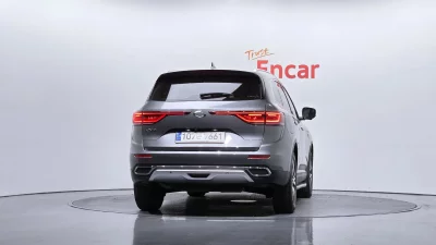 Renault QM6