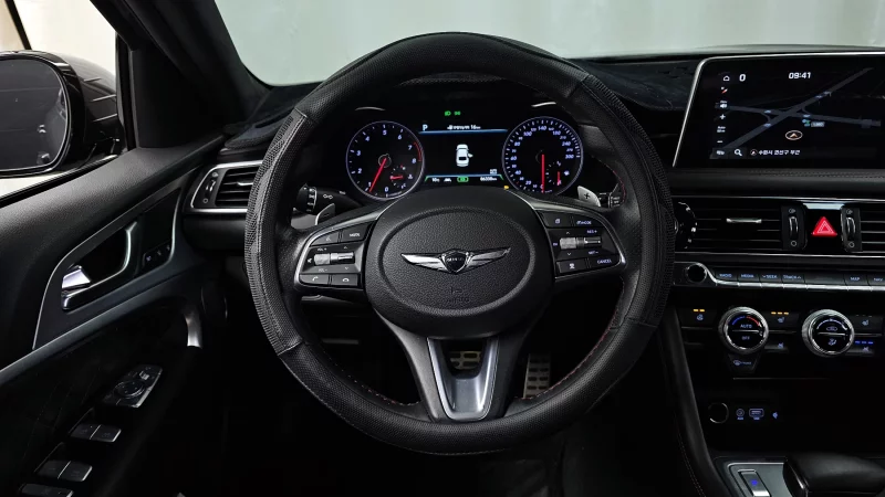 Genesis G70