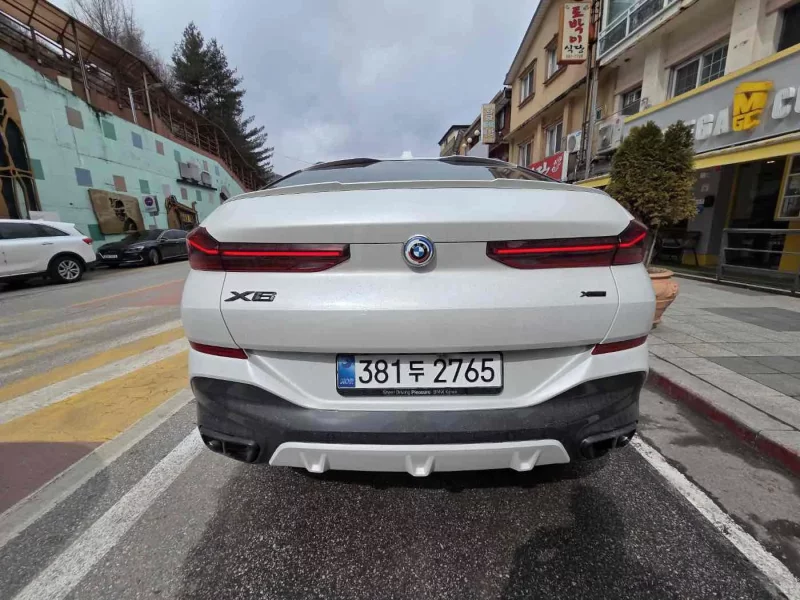 BMW X6
