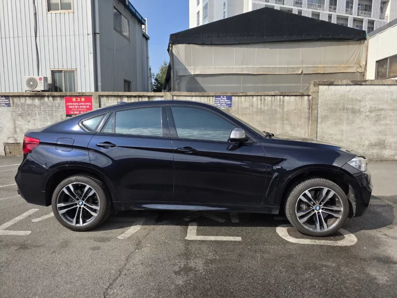 BMW X6