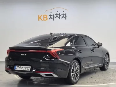 Kia K8