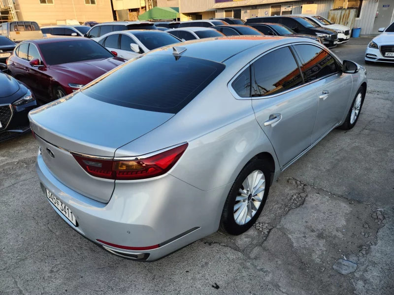 Kia K7