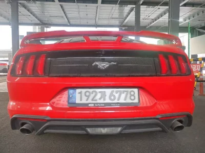 Ford MUSTANG