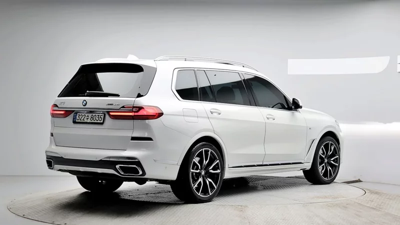 BMW X7