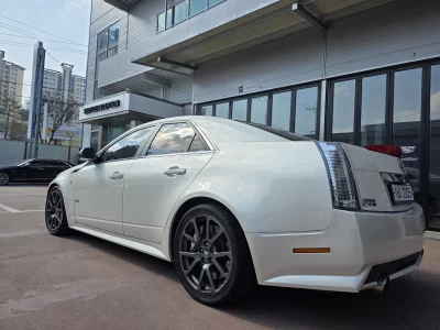 Cadillac CTS-V
