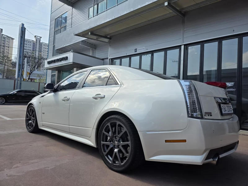 Cadillac CTS-V
