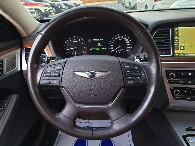 Genesis G80