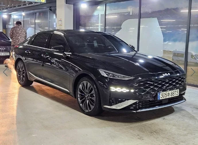 Kia K8