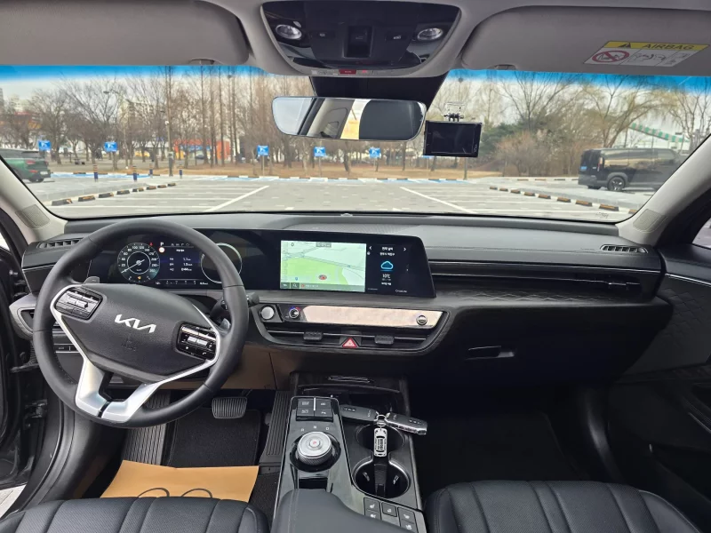 Kia K8