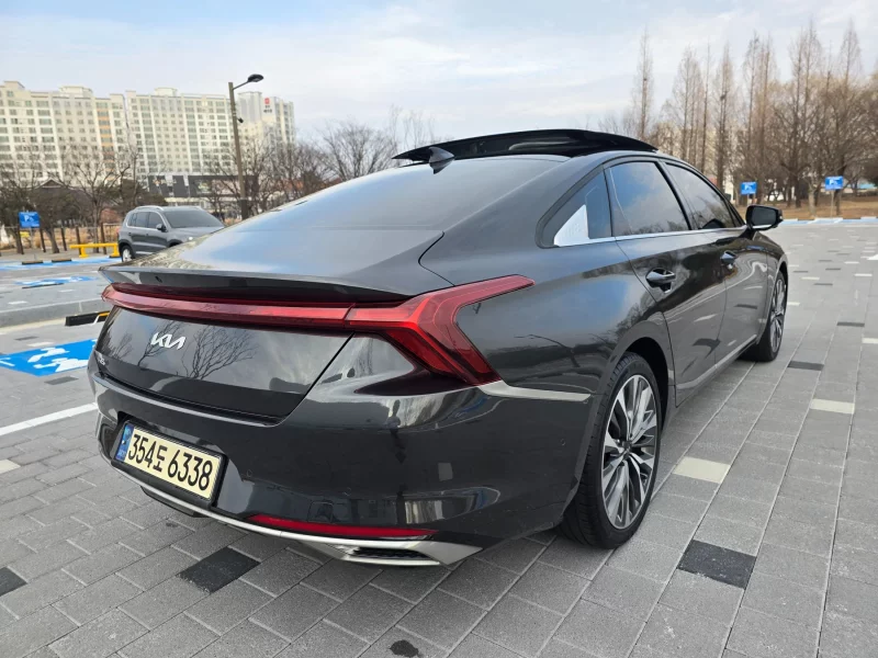 Kia K8