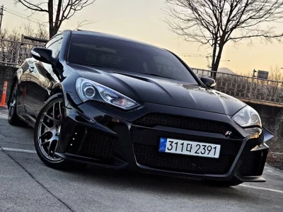 Hyundai Genesis