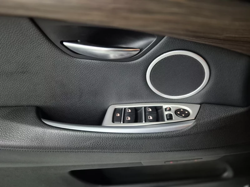 BMW 5-Series Gran Turismo