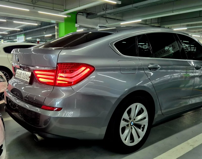 BMW 5-Series Gran Turismo