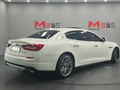 Maserati QUATTROPORTE