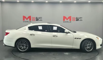 Maserati QUATTROPORTE