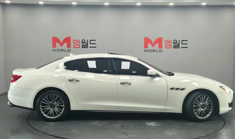 Maserati QUATTROPORTE