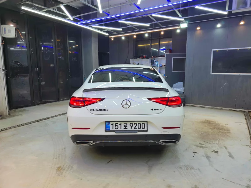 Mercedes-Benz CLS-Class