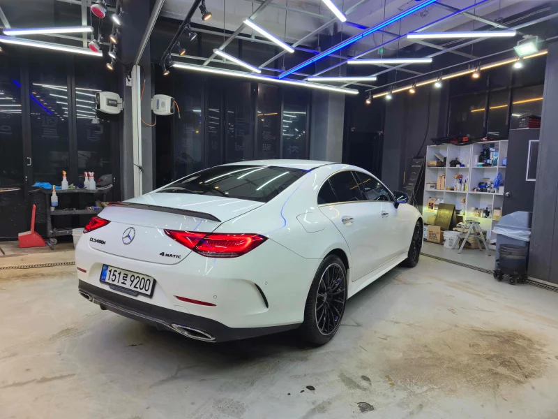 Mercedes-Benz CLS-Class