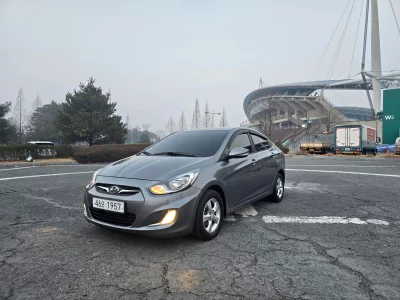 Hyundai Accent