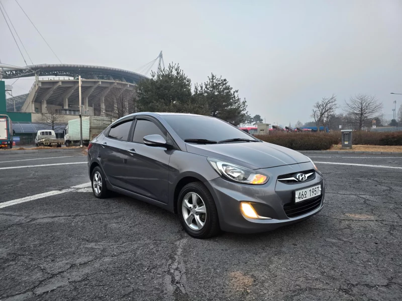 Hyundai Accent
