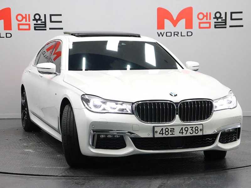 BMW 7-Series