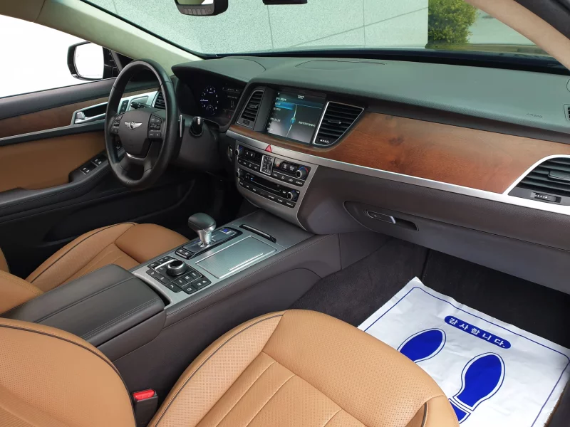 Genesis G80