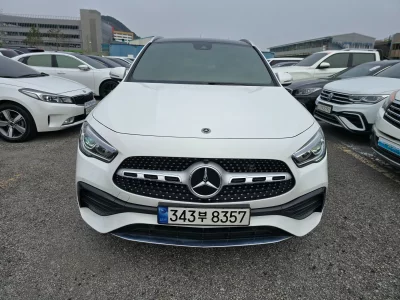Mercedes-Benz GLA-Class