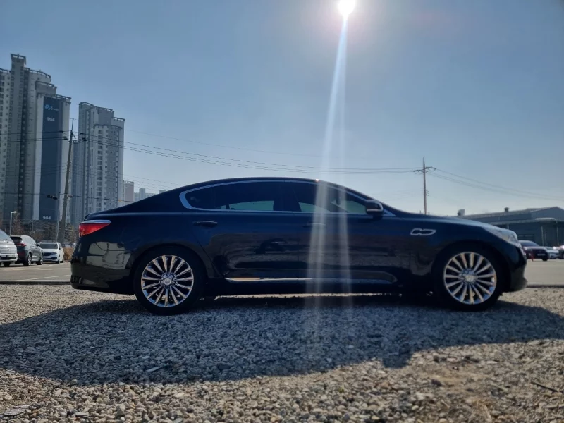Kia K9