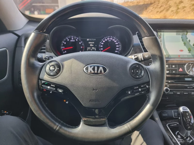 Kia K9