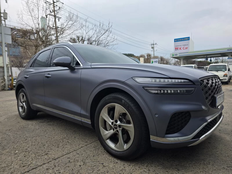 Genesis GV70