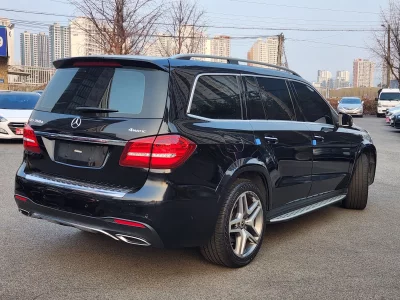 Mercedes-Benz GLS-Class
