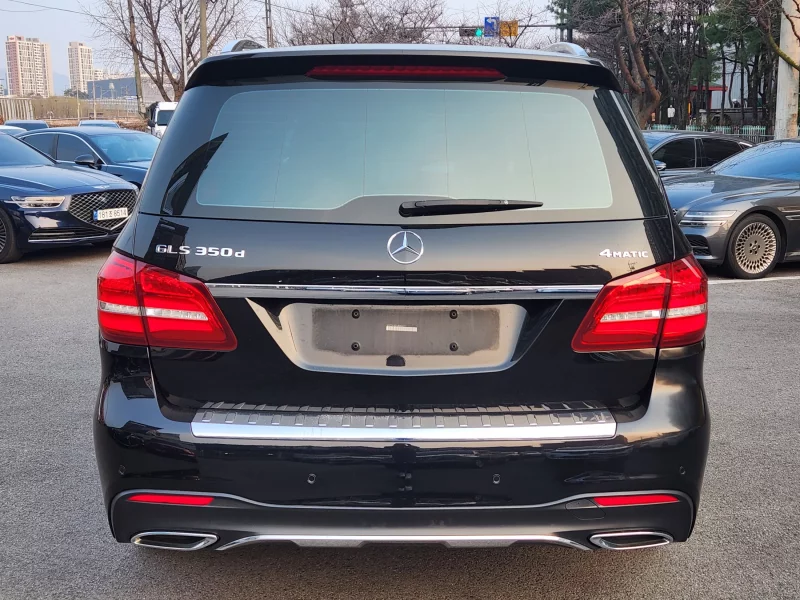 Mercedes-Benz GLS-Class